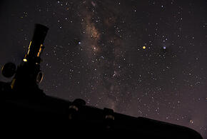 Эксперты предупредили о частых вспышках на Солнце и новых магнитных бурях 