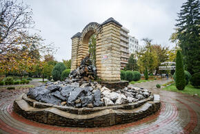 Известную гостиницу в Краснодаре и два санатория в Горячем ключе забрали в доход государства 