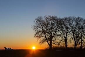 Объявлен траур в память о погибших от ударов США, автобус въехал в толпу ортодоксальных евреев: что произошло, пока вы спали