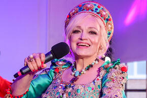 «Россия, Краснодар»: фанаты охрипли и оглохли от собственных криков. Артисты скандировали вместе с публикой. Как Кубань встречала Кадышевых