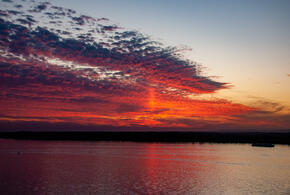 Сирены звучат в городах на кубанском побережье Чёрного моря. Украина атакует