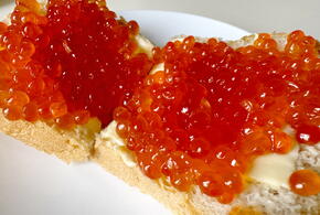 Стоимость красной икры скатилась до минимума