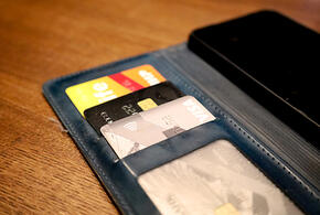 Большинство крупных банков РФ собираются снизить ставки по кредитам