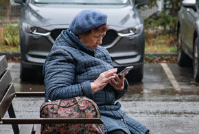 На Кубани для людей старшего поколения проводят уроки цифровой безопасности