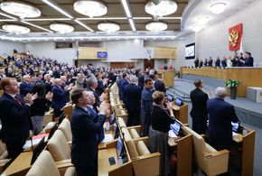 «Если привозит в Россию семью – должен подтвердить свою способность её содержать»: в Госдуме обсуждают новые требования к мигрантам