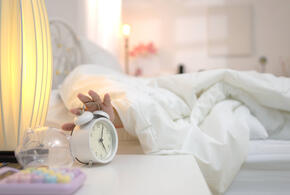  Эксперт объяснила, как ночной отдых влияет на гормоны голода, стресса и молодости