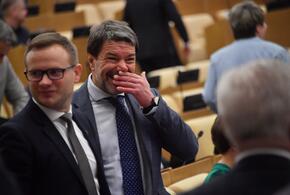 Порой кажется, что наши предки обладали недюжинным чувством иронии, нарекая своих потомков именами, которые сегодня вызывают улыбку, а то и откровенный хохот