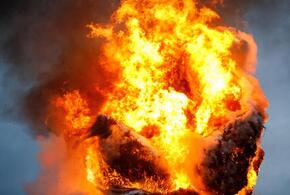 Пожар под Тихорецком, который произошел в результате атаки БПЛА, разросся до огромных размеров