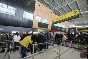 Прямо сейчас в краснодарском аэропорту задерживаются почти 20 самолётов