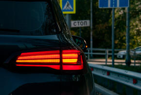 Большая часть дорогих и престижных машин в ДТП вообще не попадает, хотя это уже заслуга водителей