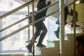 В Сочи призывают не пускать детей на улицу и не отправлять в школу 