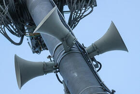 В Сочи сирены звучали 40 раз: почему оповещение срабатывает несколько раз во время одной атаки, рассказал мэр курорта Прошунин