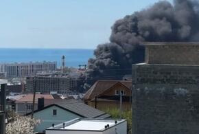 Черный дым перепугал анапчан, на курорте произошел сильный пожар