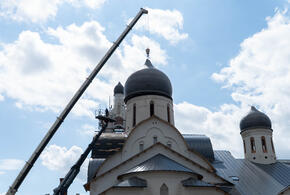 Строительная компания DOGMA возводит в микрорайоне «Самолёт» один из крупнейших храмов юга России. В престольный праздник Сорока Севастийских мучеников митрополит Екатеринодарский и Кубанский Василий совершил чин освящения куполов