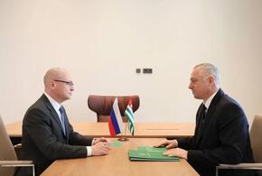 Сергей Кириенко на открытии форума «Абхазия — инвестиции в будущее» обозначил ключевые направления, которые станут основой для дальнейшего развития партнерства между странами