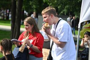 «Калорийная бомба»: самую вредную выпечку назвал диетолог