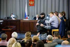 Служители Фемиды сами брали взятки и нарушали закон «направо и налево»