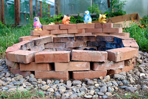 Смертельный удар кирпичом: в Ростове скандал в автосервисе закончился убийством