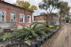 Уголовная ответственность может грозить россиянам за украшение клумб покрышками, рассказал юрист