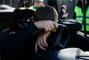 В Туапсе пьяный приезжий дал ребёнку порулить и спровоцировал ДТП