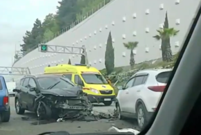 Массовая авария парализовала движение на дороге Адлер — Сочи