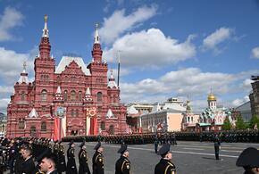 Попытки срыва празднования Дня Победы приведут к удару по Киеву, предупредили в Минобороны РФ