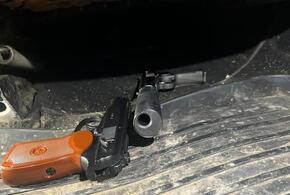 Выстрелы в тихом хуторе: в Каневском районе задержали компанию хулиганов с арсеналом