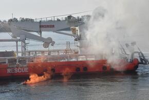 Атака в Черном море. Второе судно за сутки повреждено в Чёрном море. Начался пожар, экипаж эвакуировали