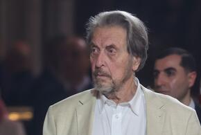 Отец Илона Маска обвинил американские корпорации в махинациях на Украине