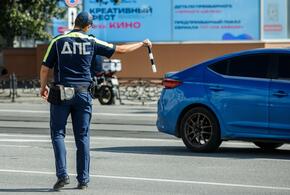 Смертельное ДТП: в Адыгее водитель грузовика сбил женщину 