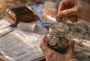 Эксперты дали советы, как быть, если все уходит на еду и коммуналку