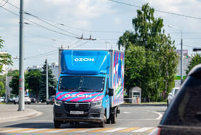 Товары уберут из продажи, а заказы отменят: пять крупных логистических объектов OZON пострадали этой ночью от ударов беспилотников