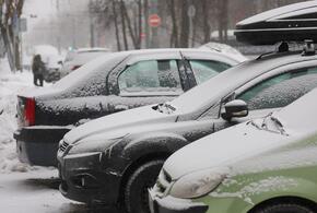 Особое внимание стоит уделить кузову, жидкостям, аккумулятору, шинам и салону