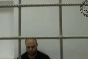 Нетехасский реднек: на юге России фермер перегородил дорогу машине и трижды выстрелил из карабина — 17-летняя девушка погибла, её спутник чудом уцелел