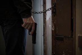 Ребята ждали, когда починят их велосипед, и вдруг раздались выстрелы