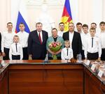 11 сыновей: жительнице Усть-Лабинского района Кубани присвоили орден «Мать-героиня»