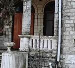 Влиятельные люди хотят присвоить известную дачу в Геленджике, которая является памятником истории и культуры