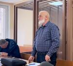 Учителя математики Алигаджи Магомедова, назвавшего русских людей свиньями, судили