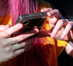 Запуганная школьница из Краснодара отдала больше 1,6 млн преступникам, чтобы спасти родителей