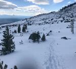 Палатка на горном склоне