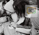 Родители троих детей уже два месяца обивают пороги инстанций, чтобы добиться простых печатей о гражданстве